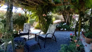 calm-space-to-relax Photo of seating area at La Petite Guyonnière